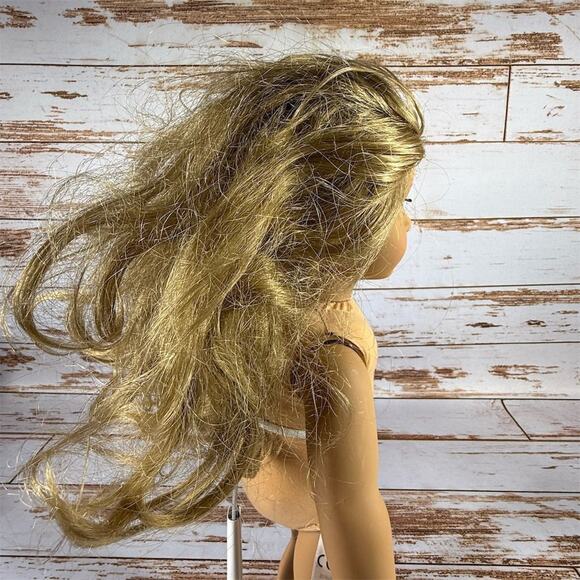 American Girl Doll 18" Blonde Hair Brown Eyes Pleasant Company 2017 - Picture 4 of 12